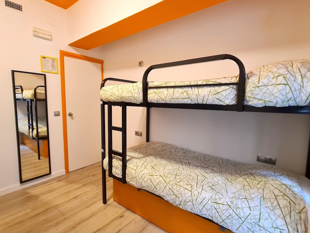 Gracia City Hostel 14/26