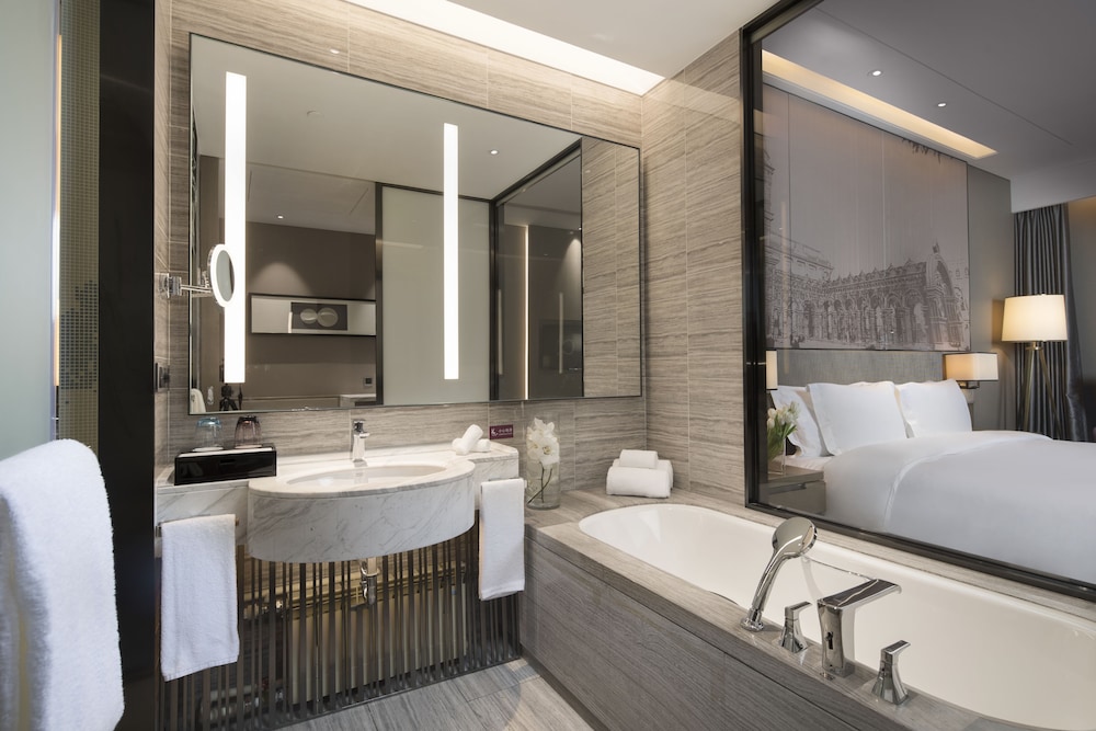 CROWNE PLAZA HARBIN SONGBEI 16/58