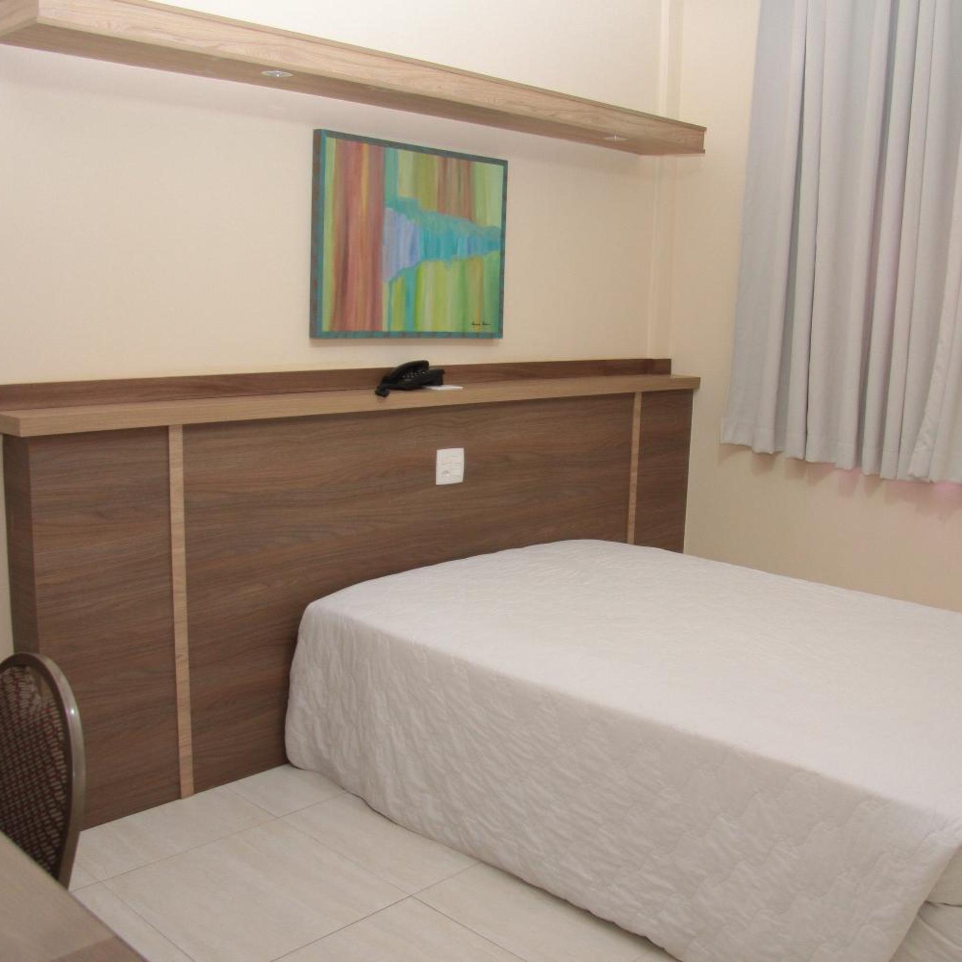 PRINCE HOTEL 30/48