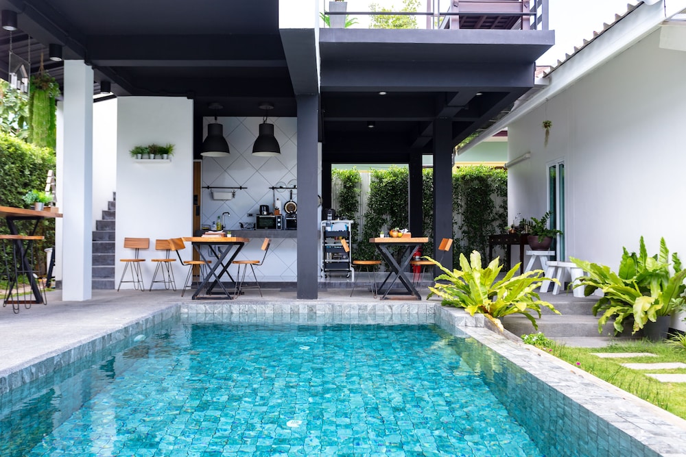 The Seaton House Phuket 39/50