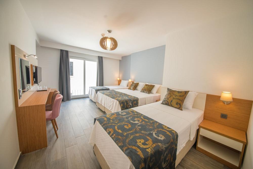 Kasmahal Hotel 5/14
