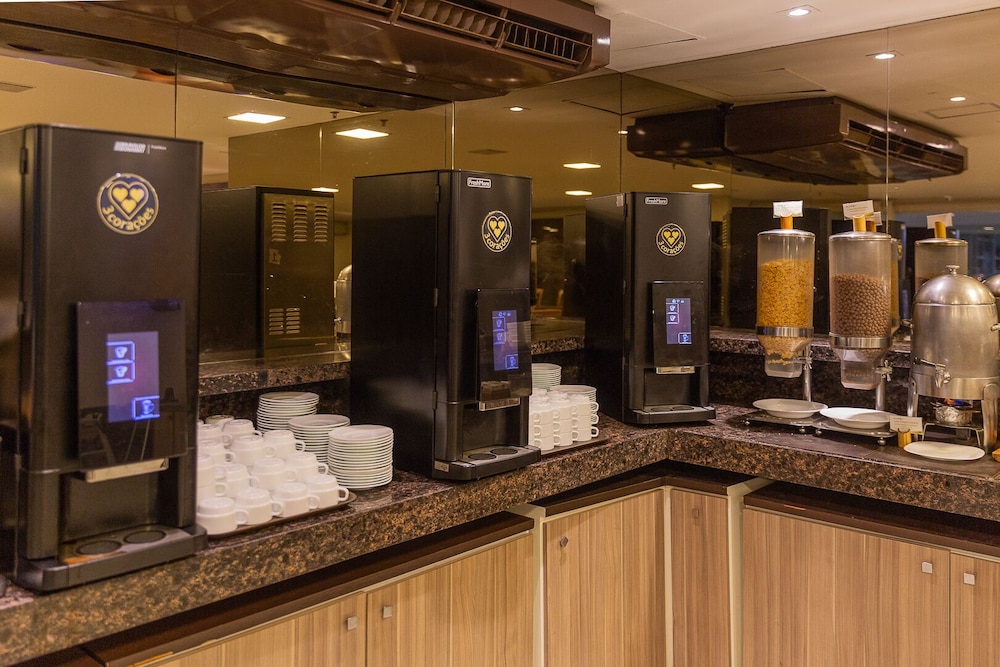 Ritz Suites Grand Hotel Boutique 30/62