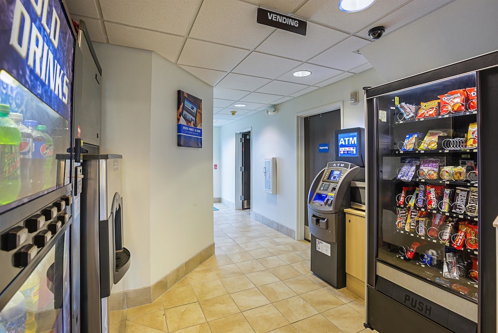 Park Inn by Radisson, Grand Island I-80 25/48