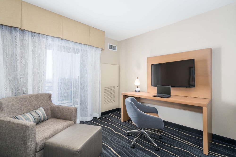 Best Western Plus Marina Gateway Hotel 29/41