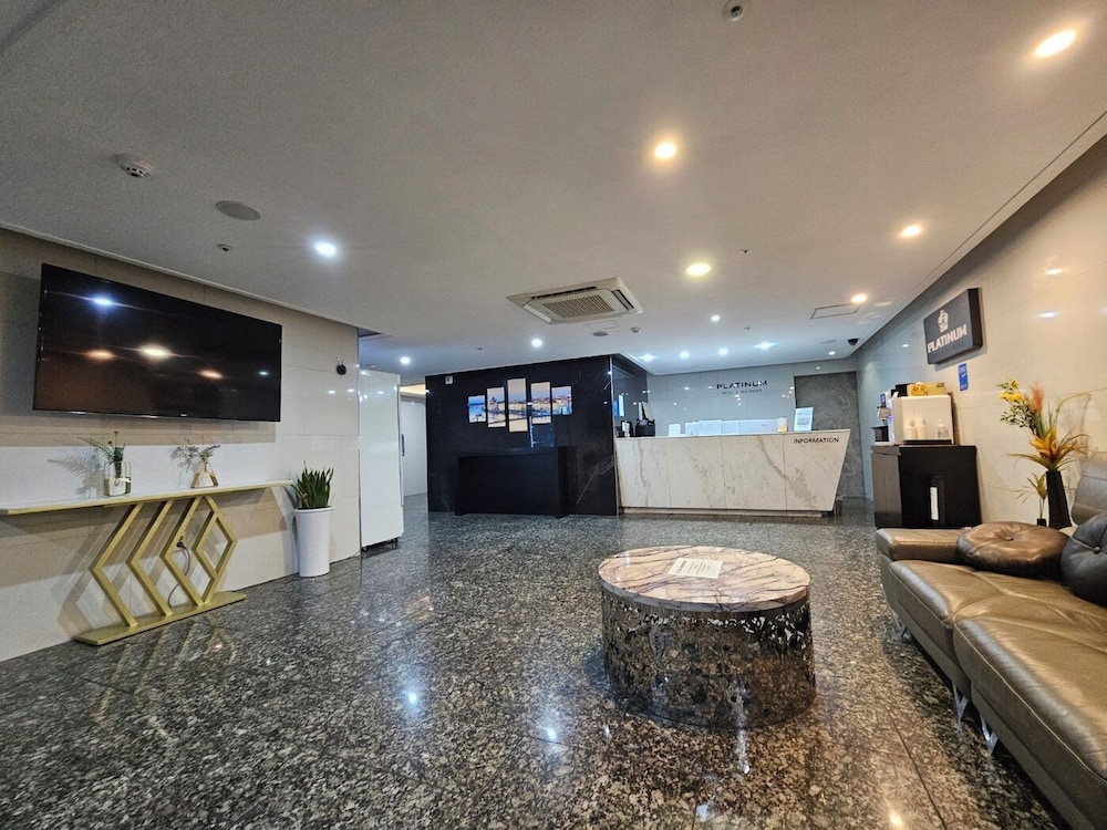 Hotel Platinum 5/37