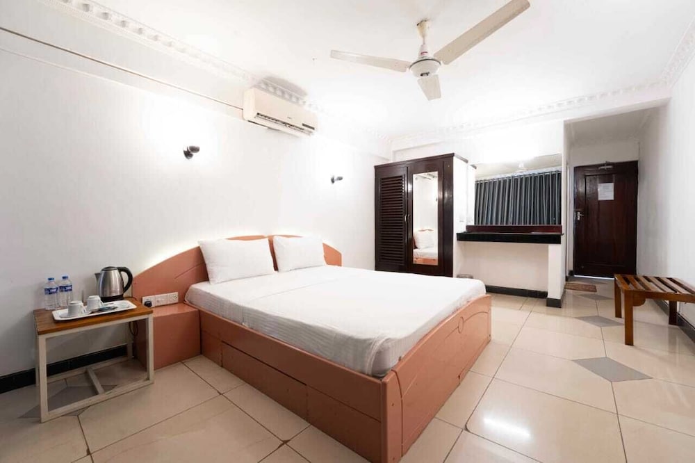 Zen Rooms Negombo Beach 16/61