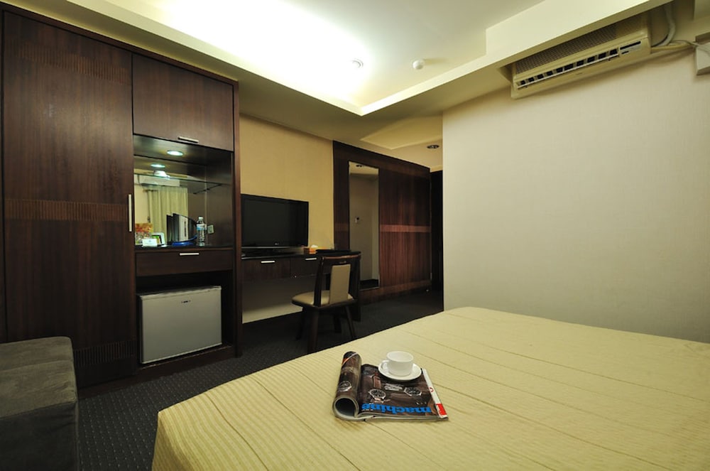 Sun Sweet Hotel 23/65