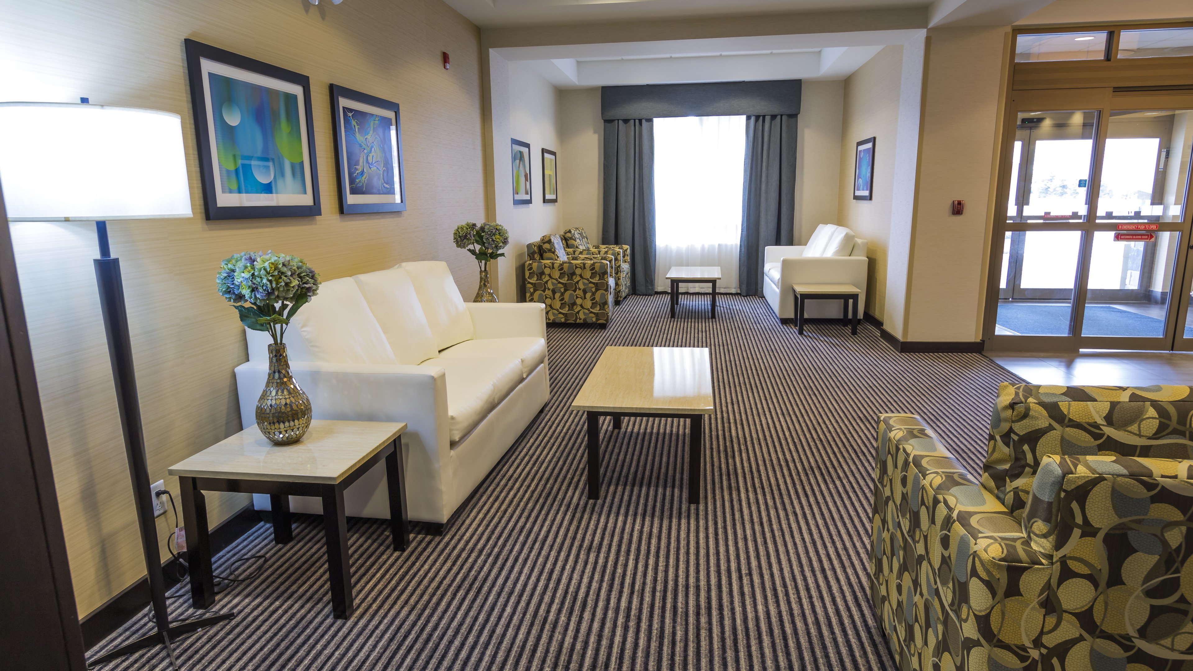 Holiday Inn Express And Suites Thunder Bay 26/31