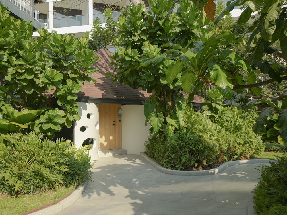 Mercure Rayong Lomtalay Villas and Resort 41/46