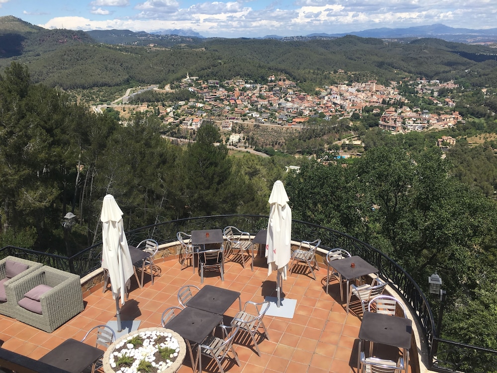 Hotel Petit Mirador 61/66