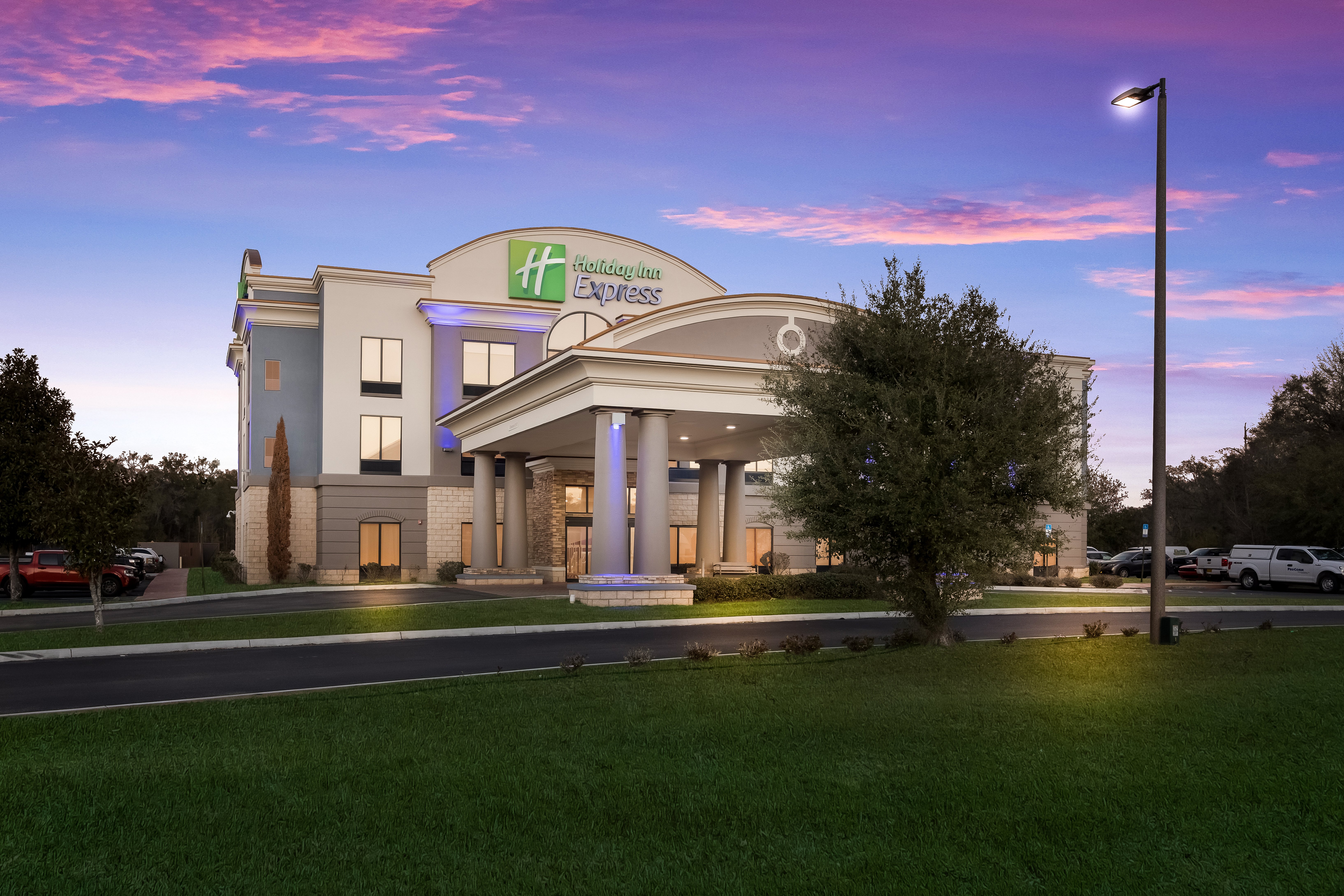 Holiday Inn Express Hotel And Suites Perry 43/48