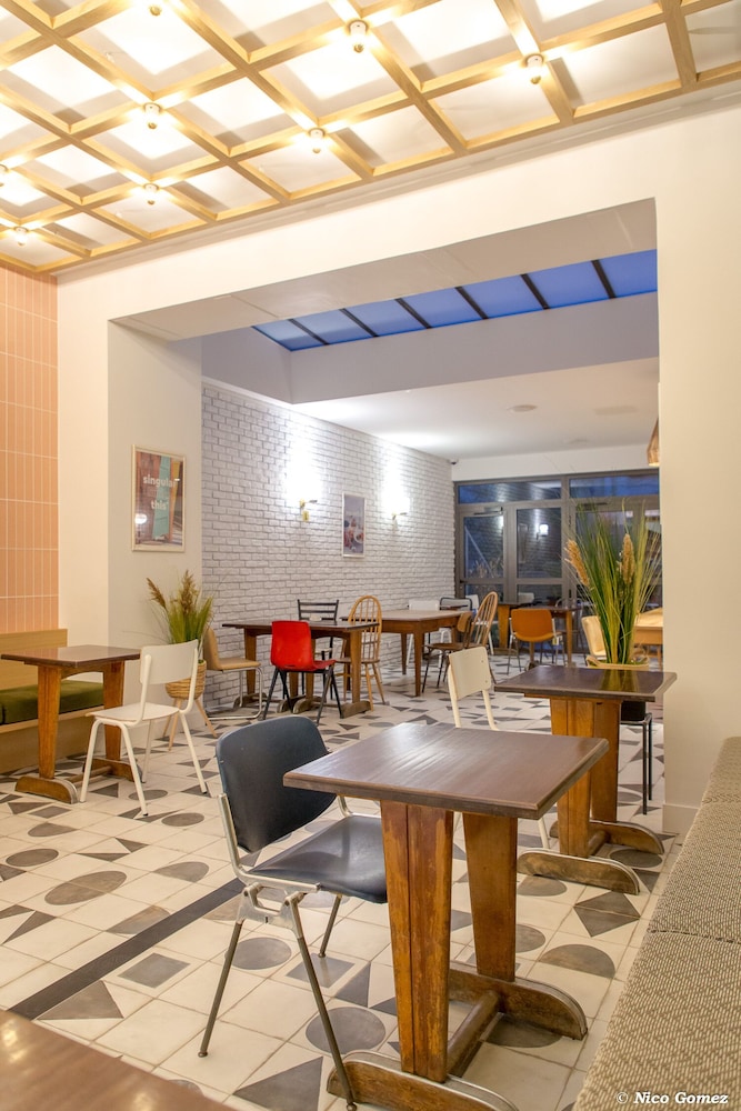 greet Hotel Marseille Centre Saint Charles 70/76