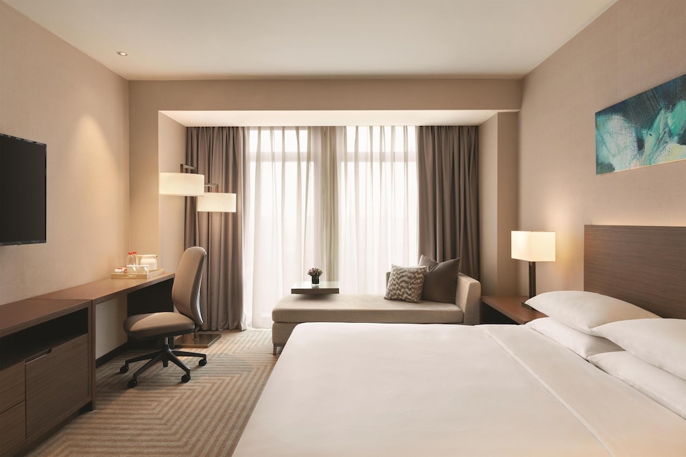 Room, King Bed, Den