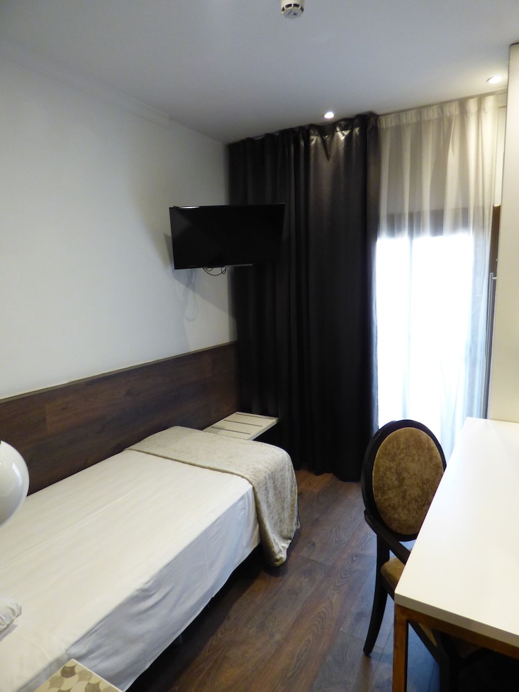 Hotel Moderno BCN 22/70
