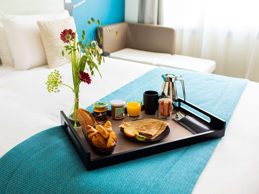 Mercure Lorient Centre Hotel 43/68