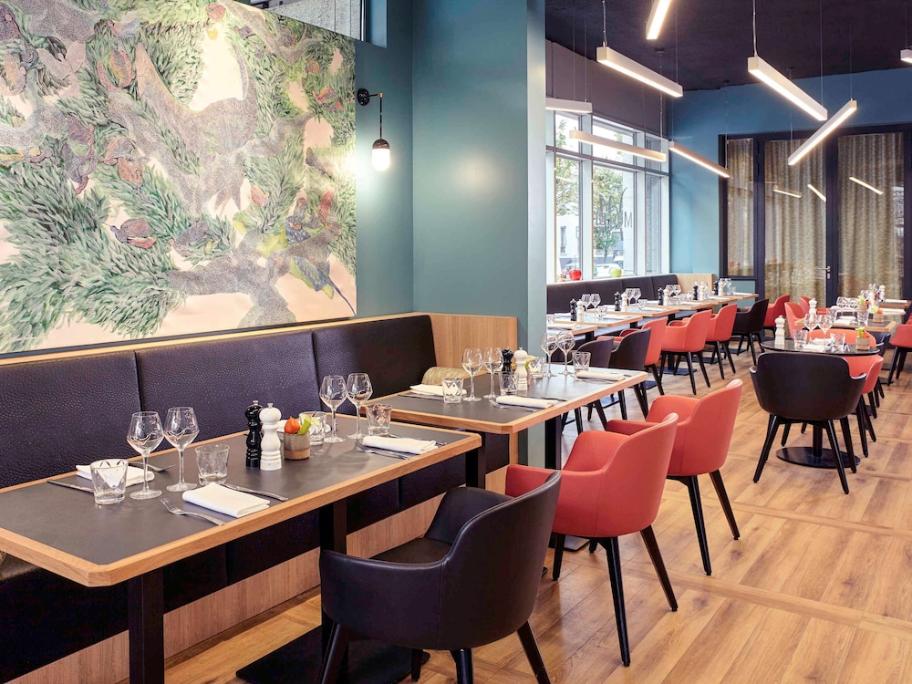 Mercure Paris Saint-Ouen 38/49