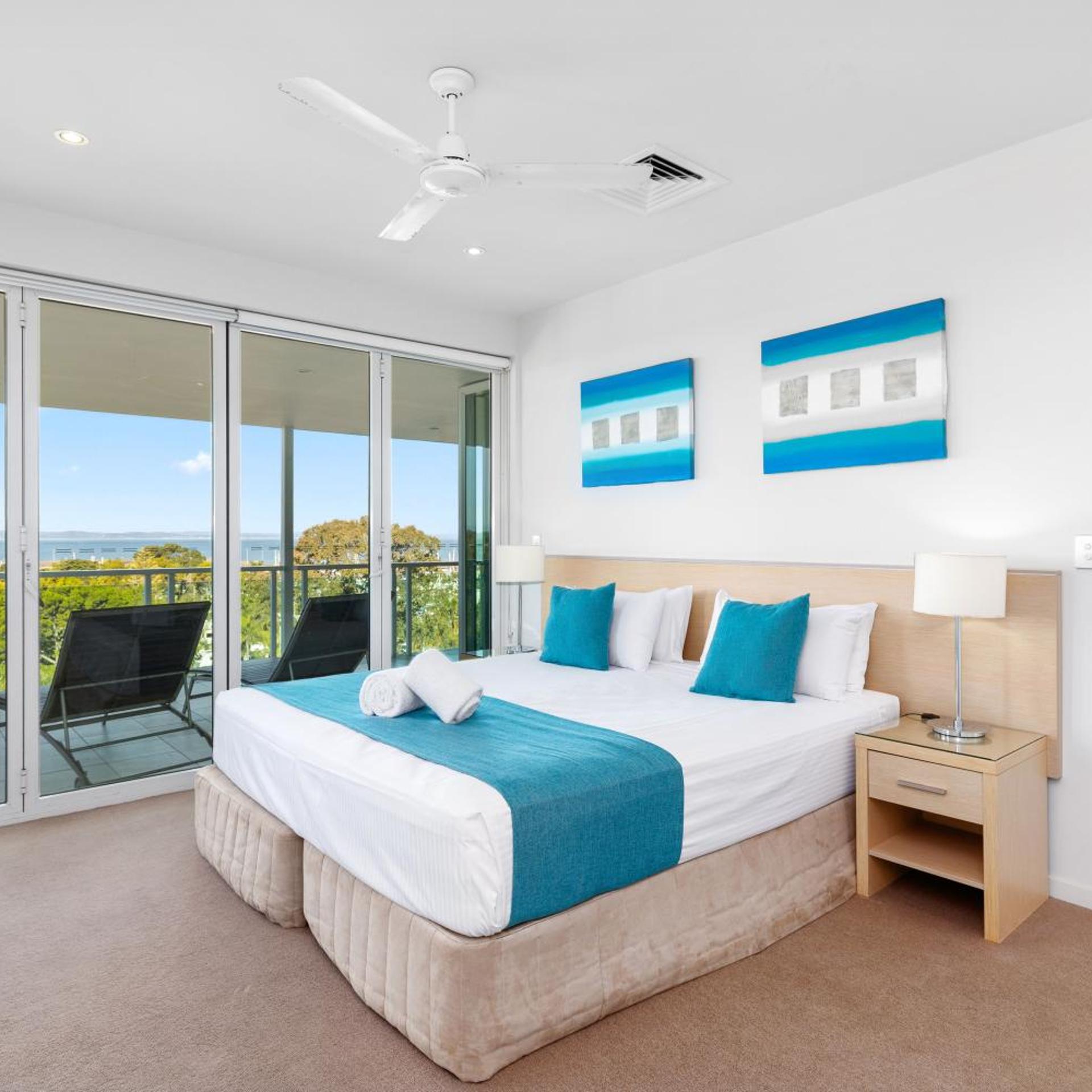 Deluxe, Penthouse