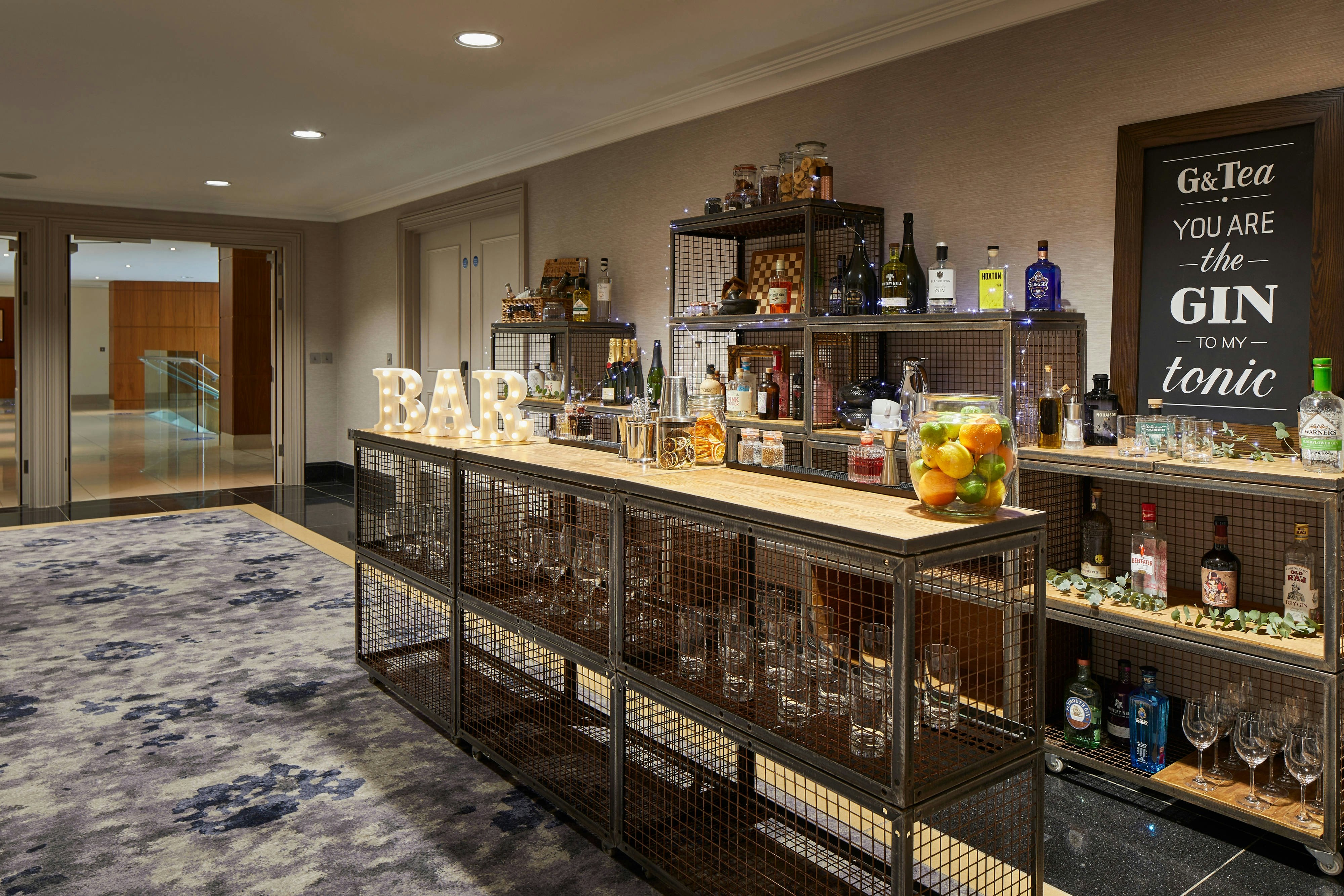 LONDON MARRIOTT HOTEL CANARY WHARF in LONDON