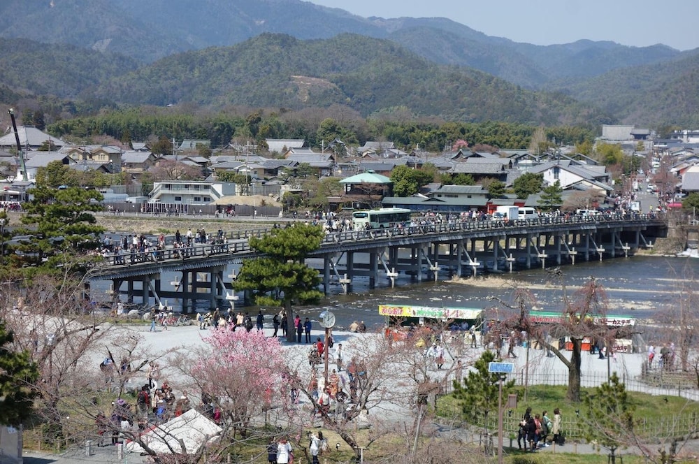 Hotel Arashiyama 47/52