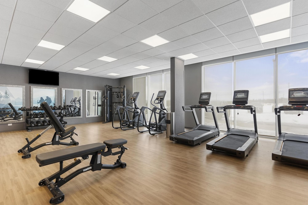 Hyatt House Thunder Bay 20/50