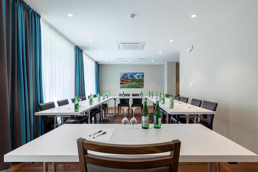 Trip Inn Zurich Hotel 29/32