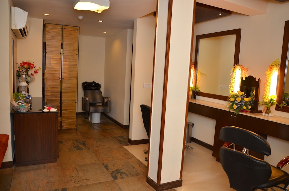 Sonesta Inn 23/50