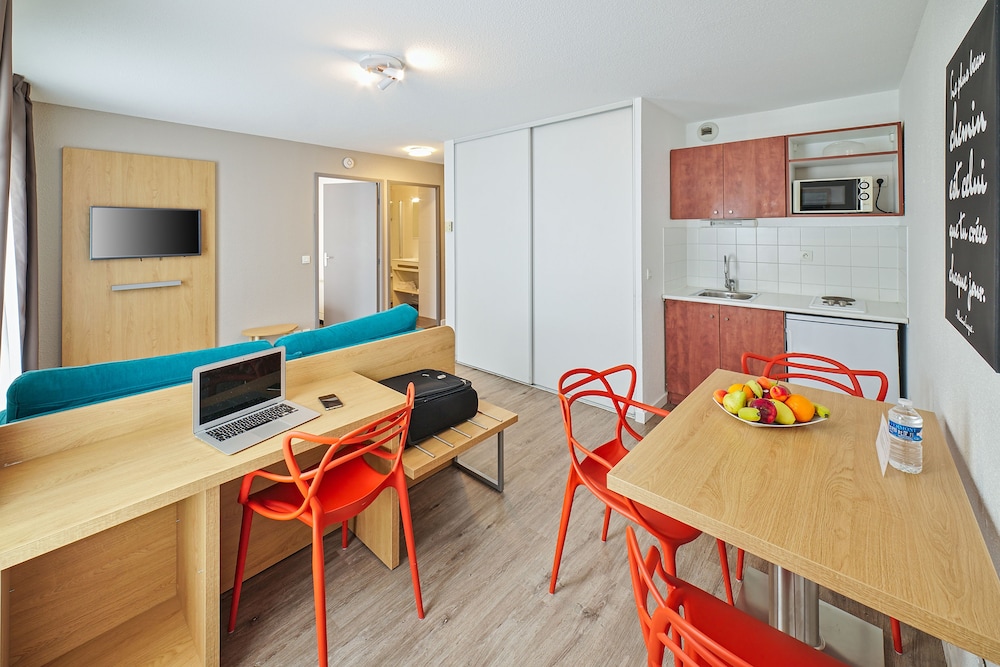 RESIDHOTEL LYON PART DIEU 24/37