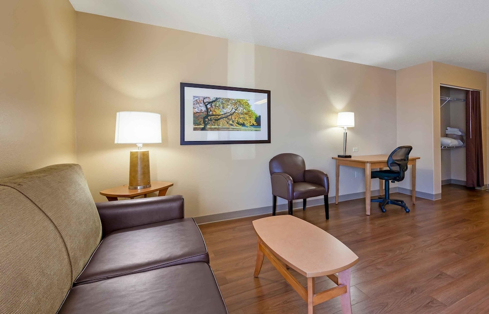 Extended Stay America - Madison - Old Sauk Rd. 31/48