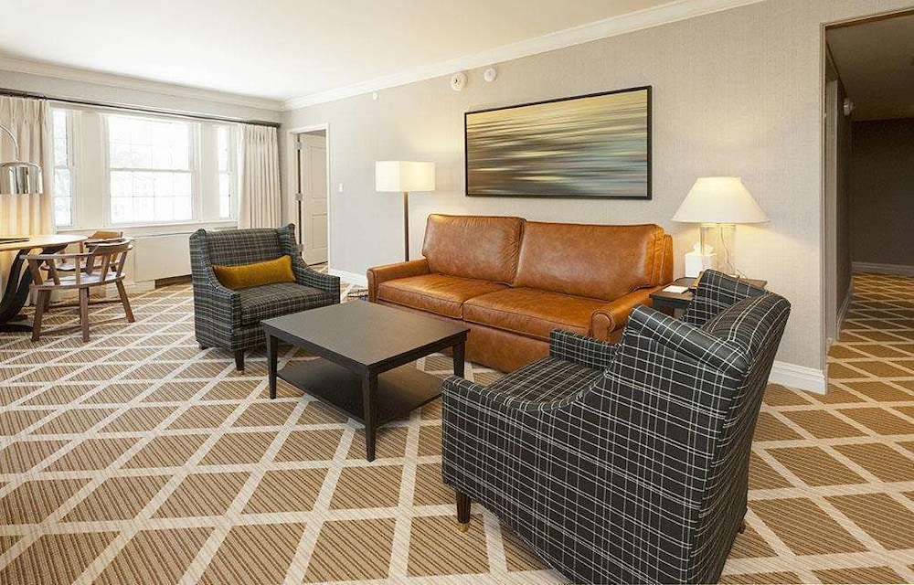Hanover Inn Dartmouth 39/63
