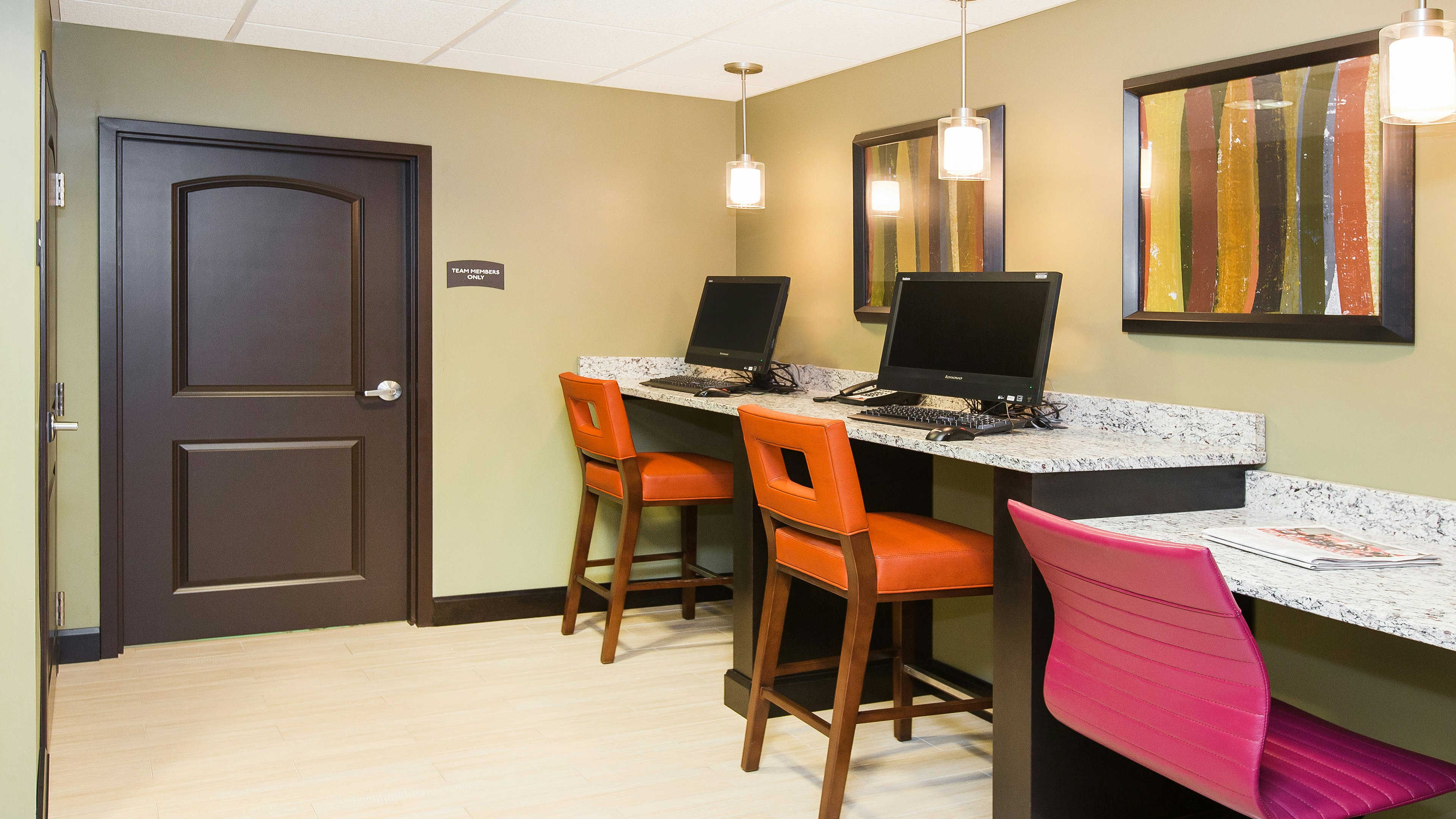 Staybridge Suites West Edmonton 70/78