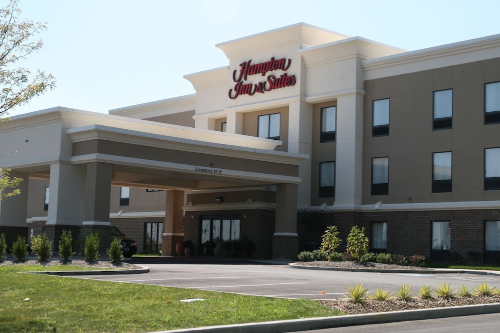 Hampton Inn and Suites New Castle 3/19