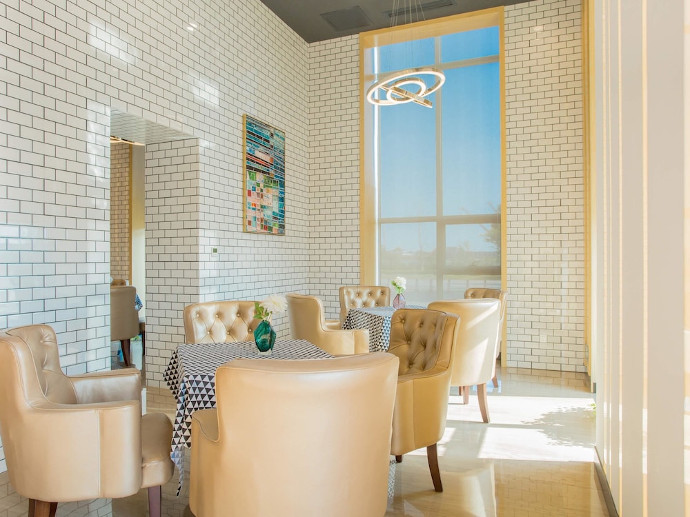 ibis Styles Changsha Intl Exhibition Ctr 61/70