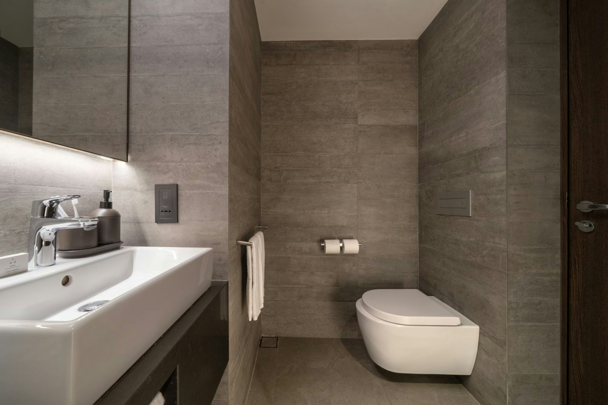 Oakwood Bencoolen Singapore 57/61
