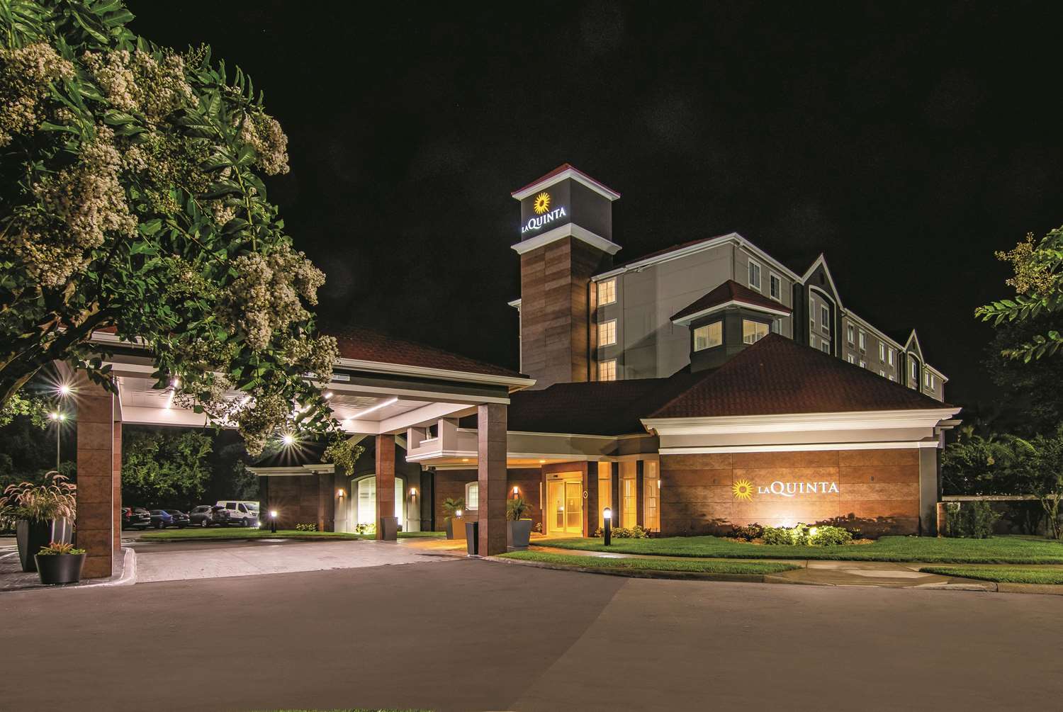 La Quinta Inn Suites By Wyndham Orlando Ucf 6/45