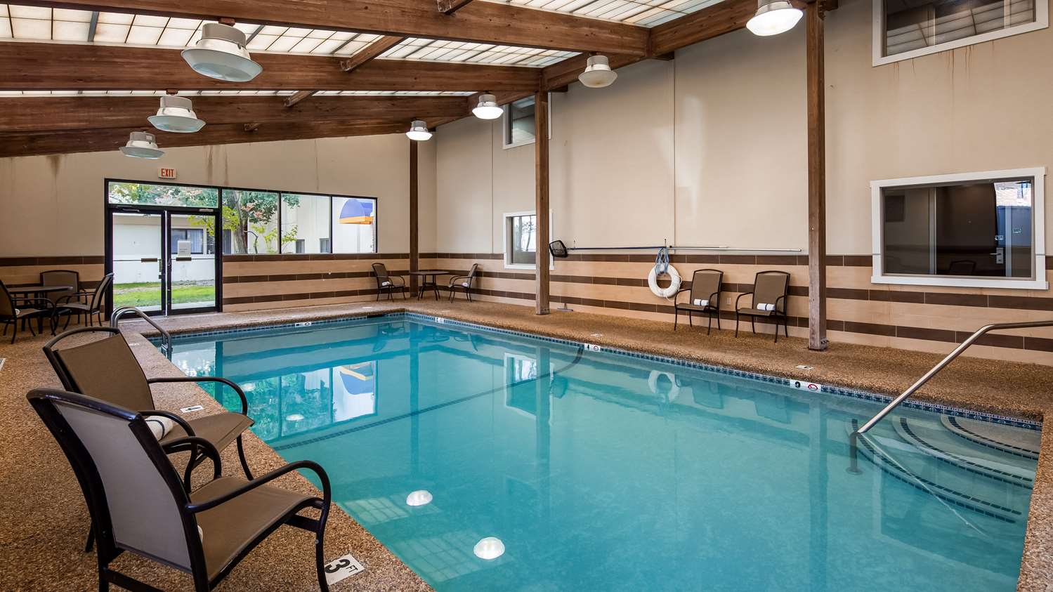 Best Western Plus Portsmouth Hotel And Suites 4/19