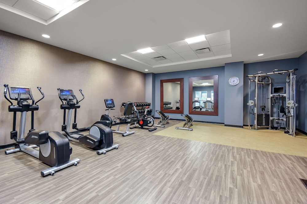 Embassy Suites by Hilton Jonesboro Red Wolf Convention Center 30/60