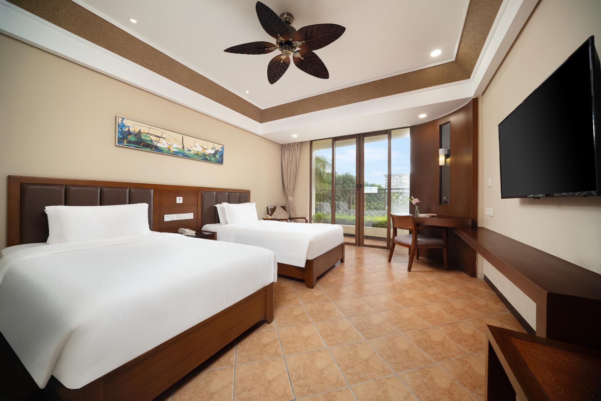 Deluxe, Twin Beds