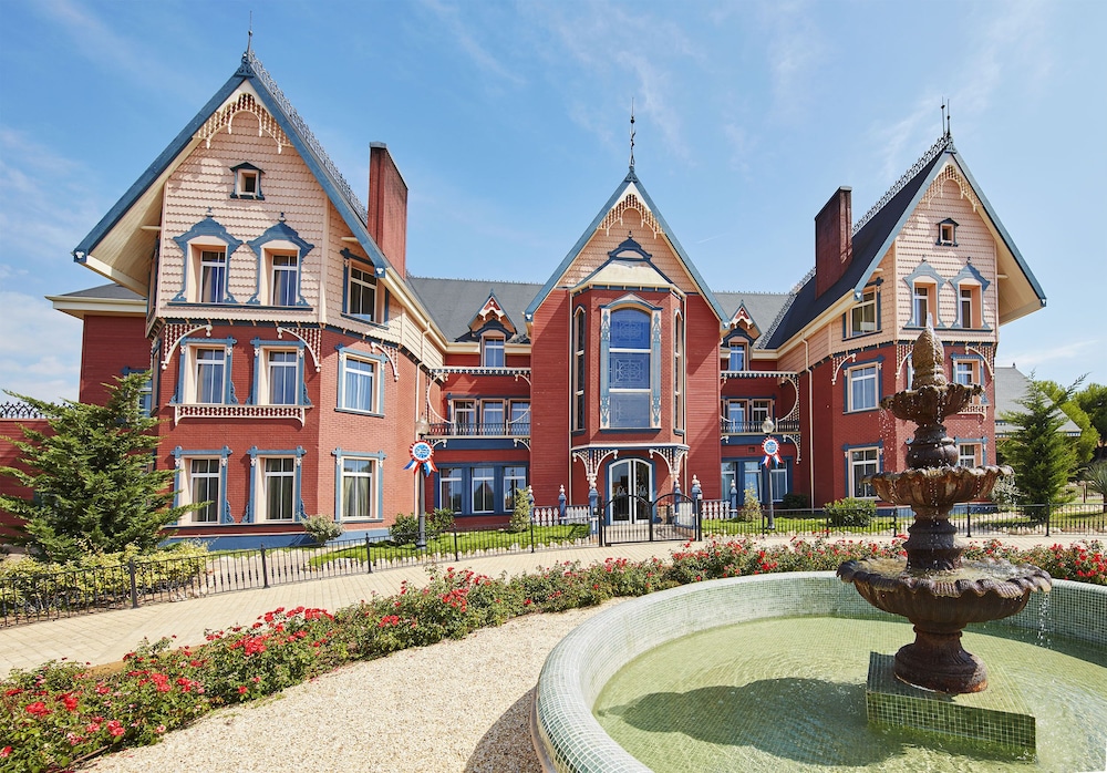 PortAventura Hotel Lucys Mansion 37/40