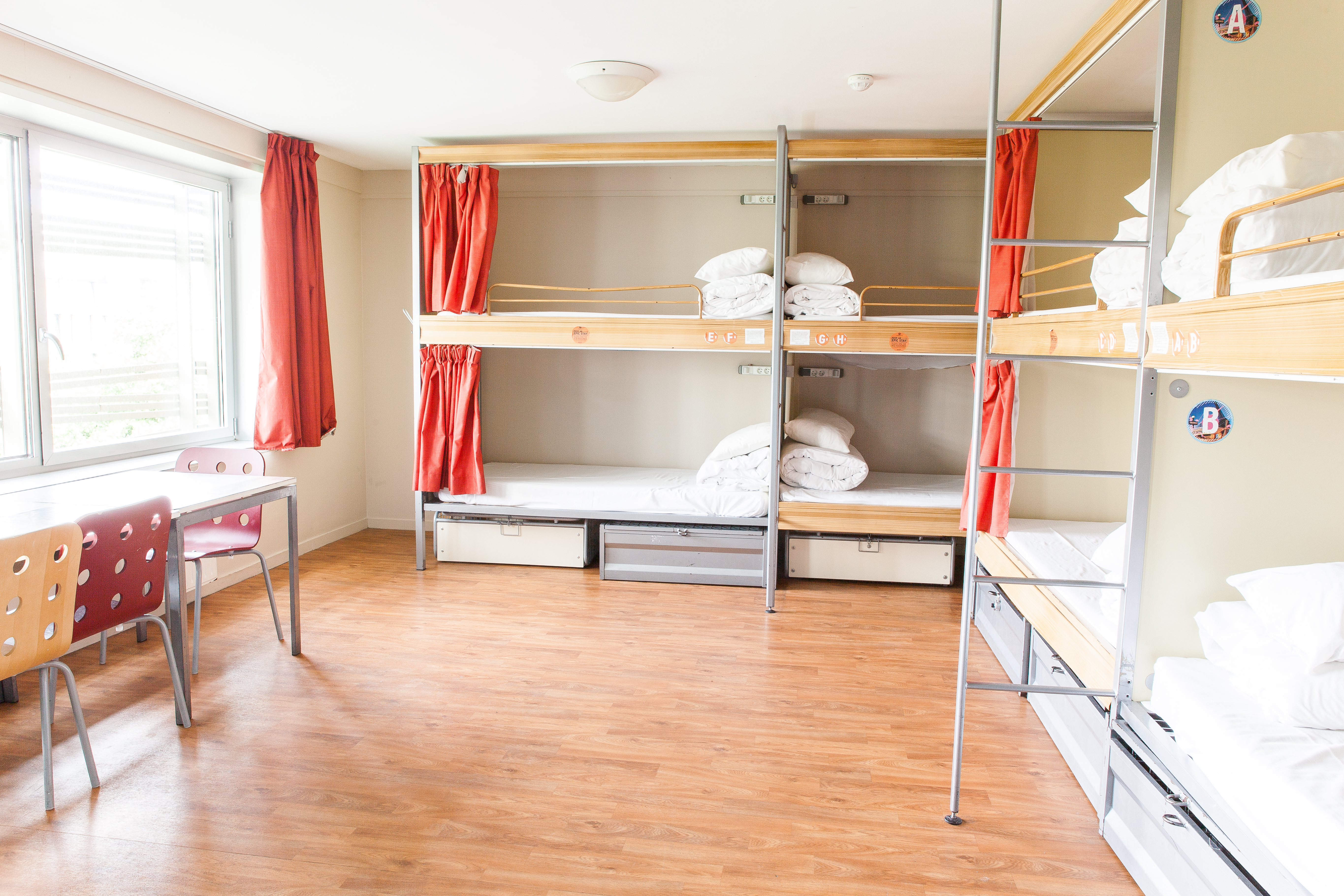 Private, 8 Bedrooms, Shared Bathroom