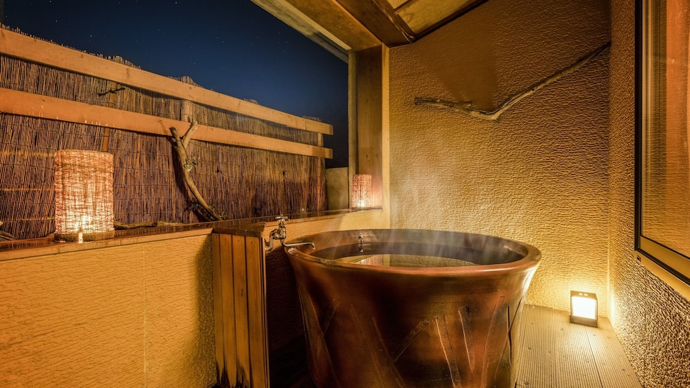 Japanese, 2 Rooms, Superior, 7 Futon Beds, Outdoor Bath
