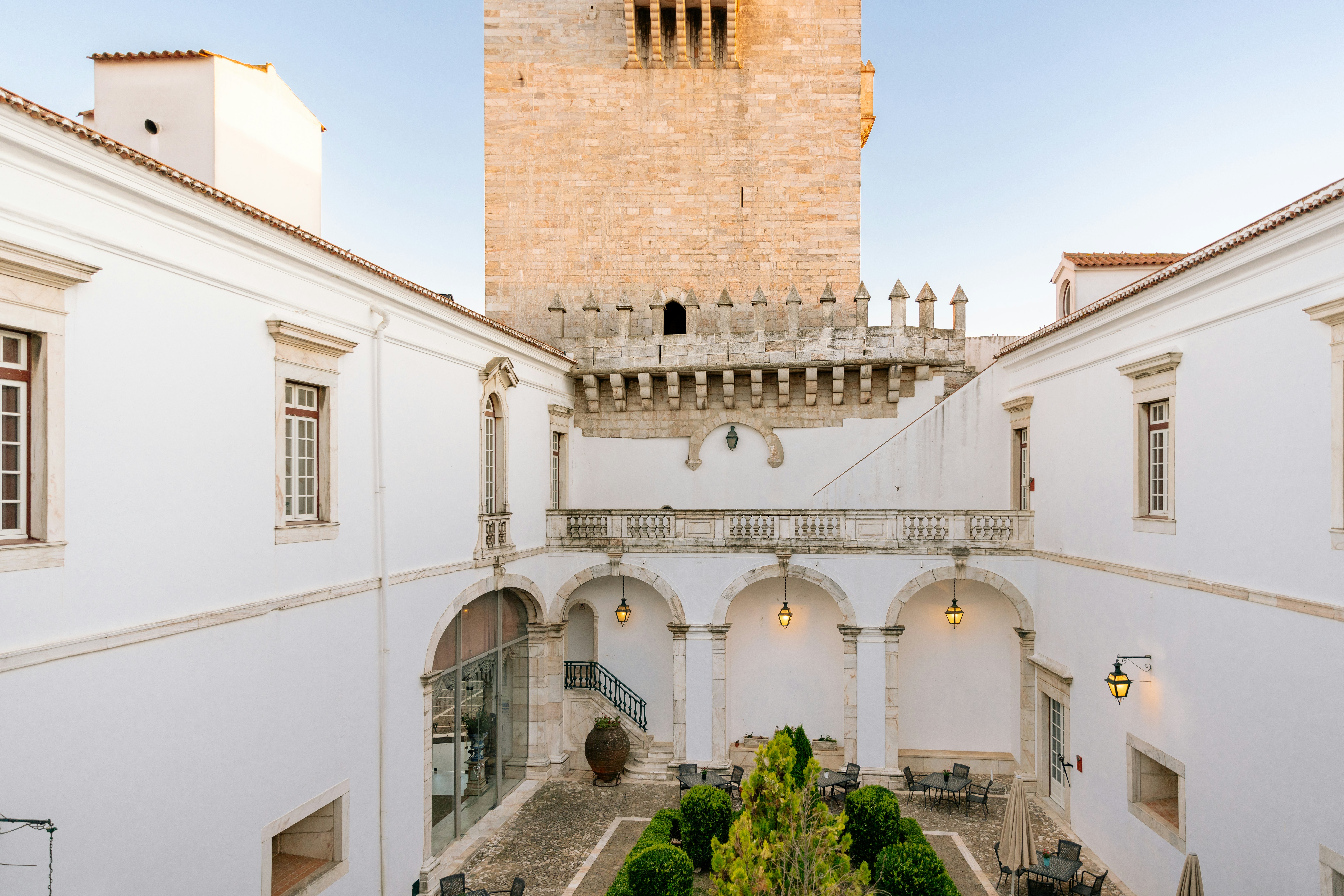 Pousada Castelo Estremoz - Historic Hotel in ESTREMOZ