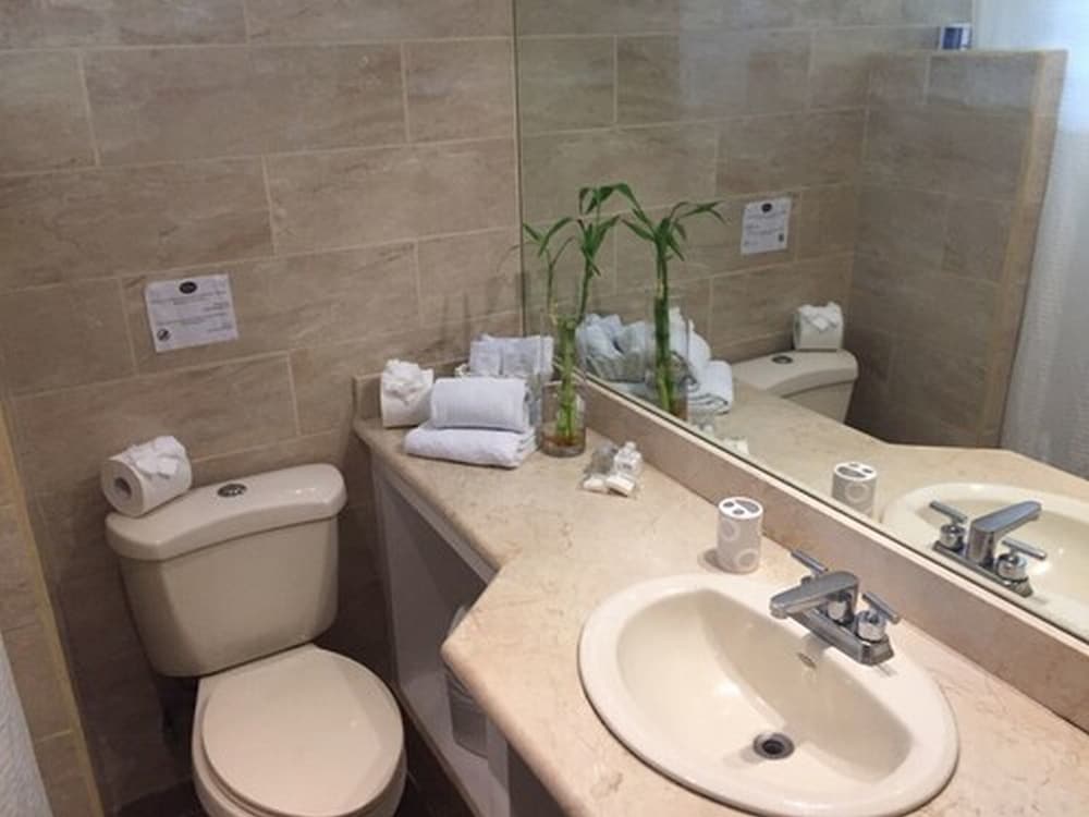Montelaguna Boutique Hotel 49/50