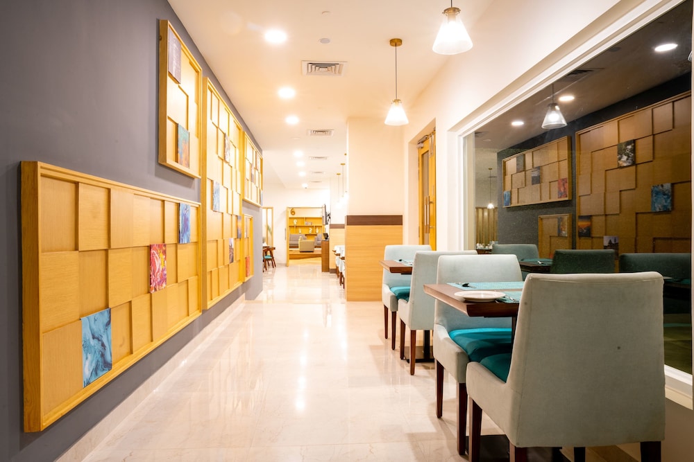 Vivanta Chitwan Bharatpur 36/41