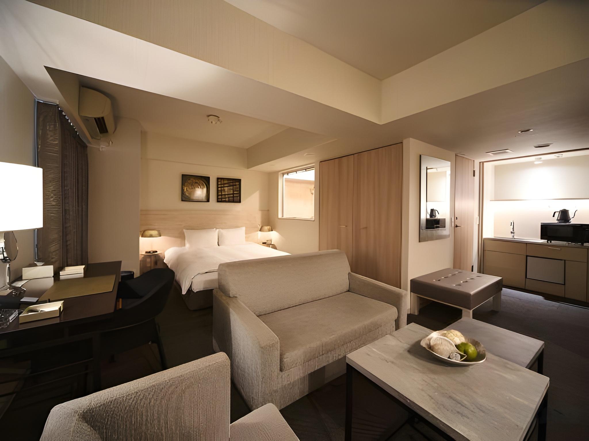 LUXURY, DOUBLE BED