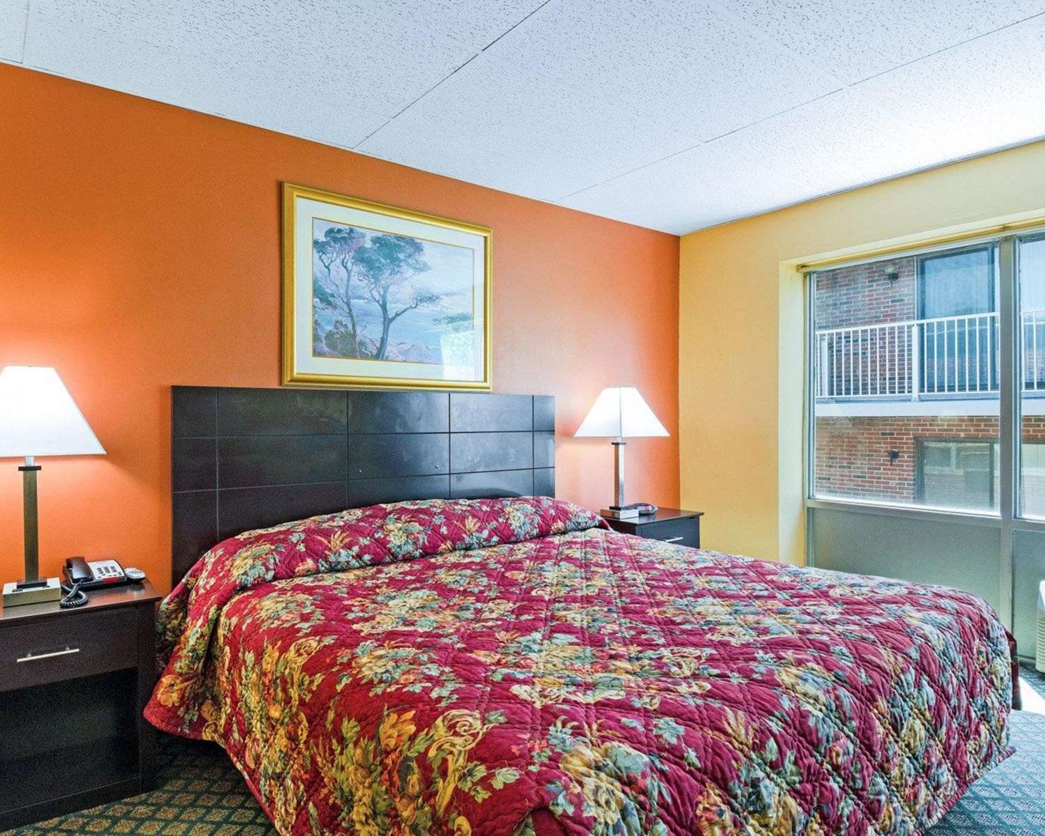 Framingham Inn 15/44