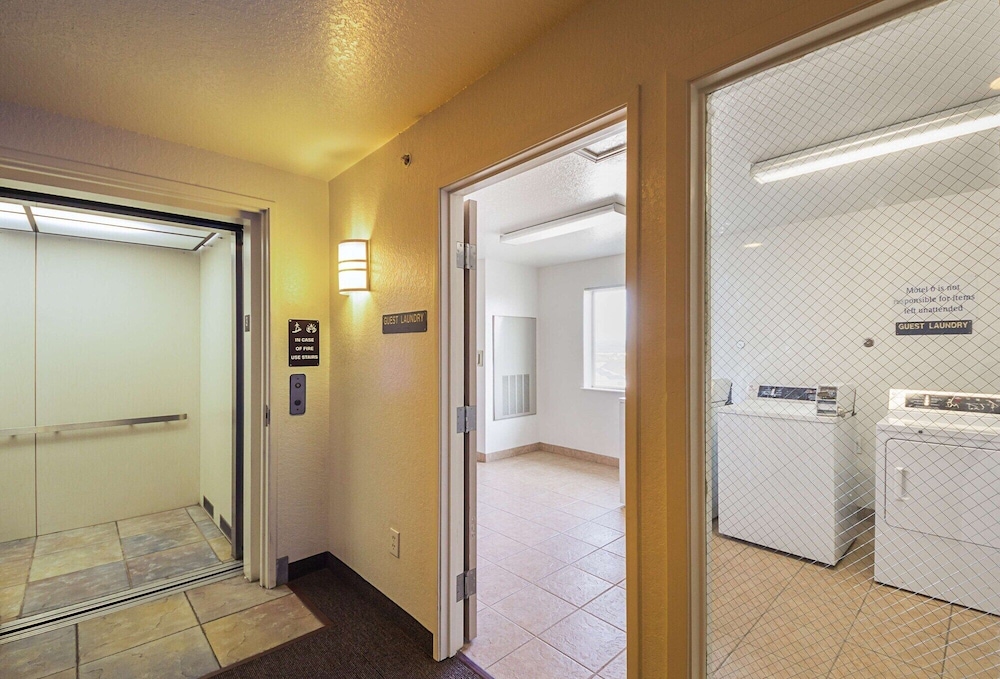 Motel6 San Antonio, TX - Sea World North 59/60