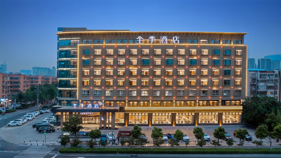 Ji Hotel 1/22