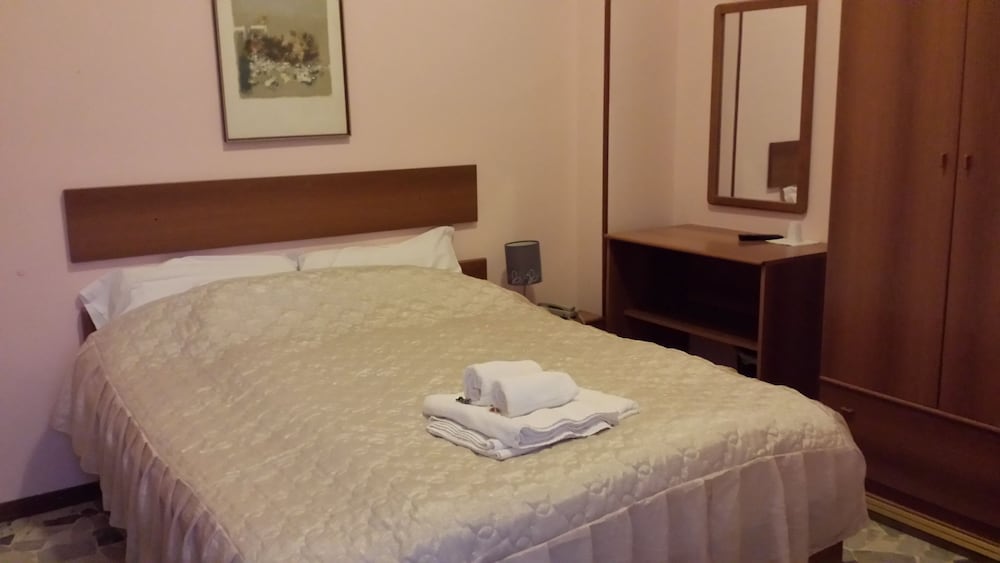 Hotel Riviera 17/62
