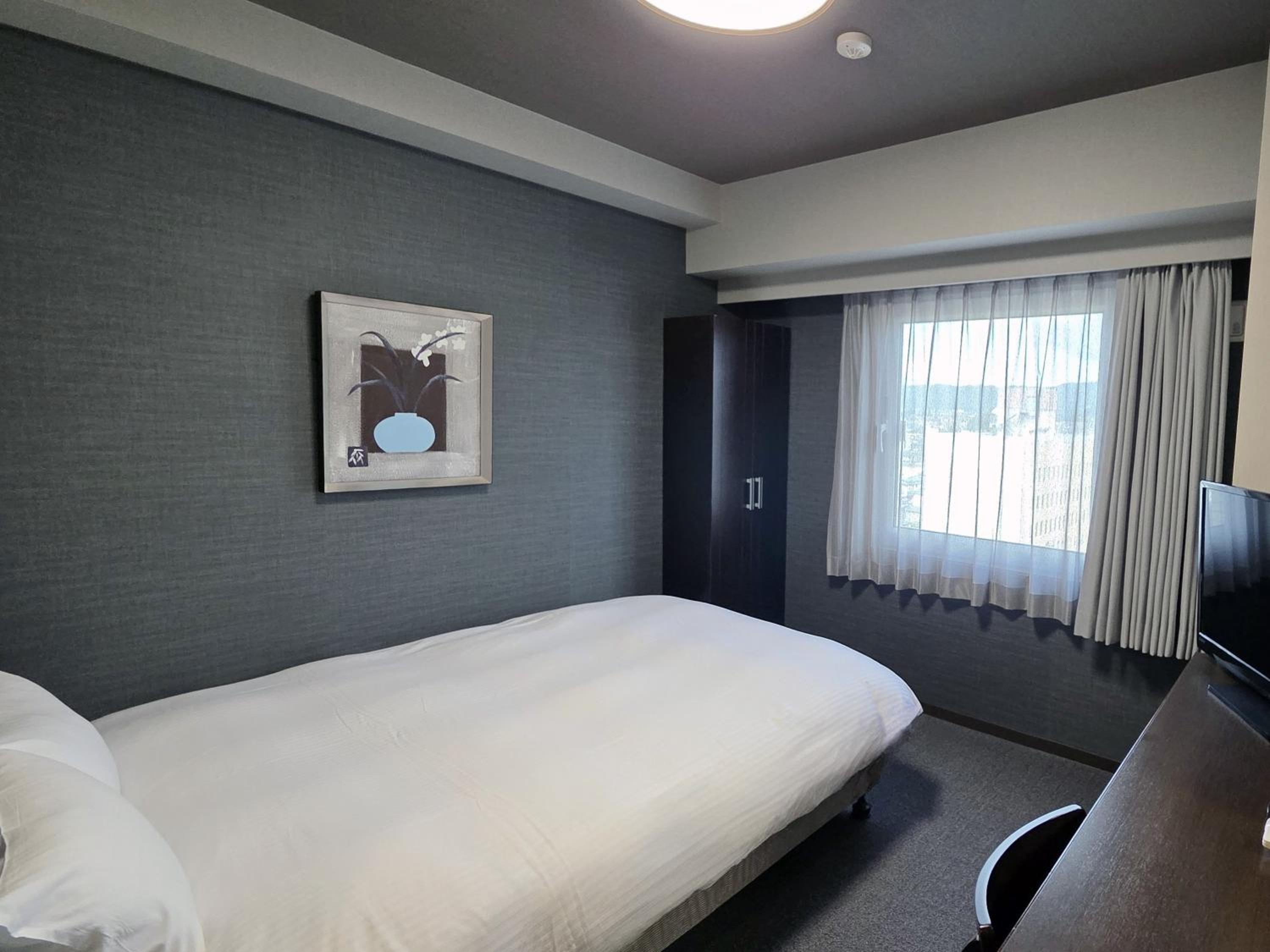 Semi Room, Comfort, Double Bed
