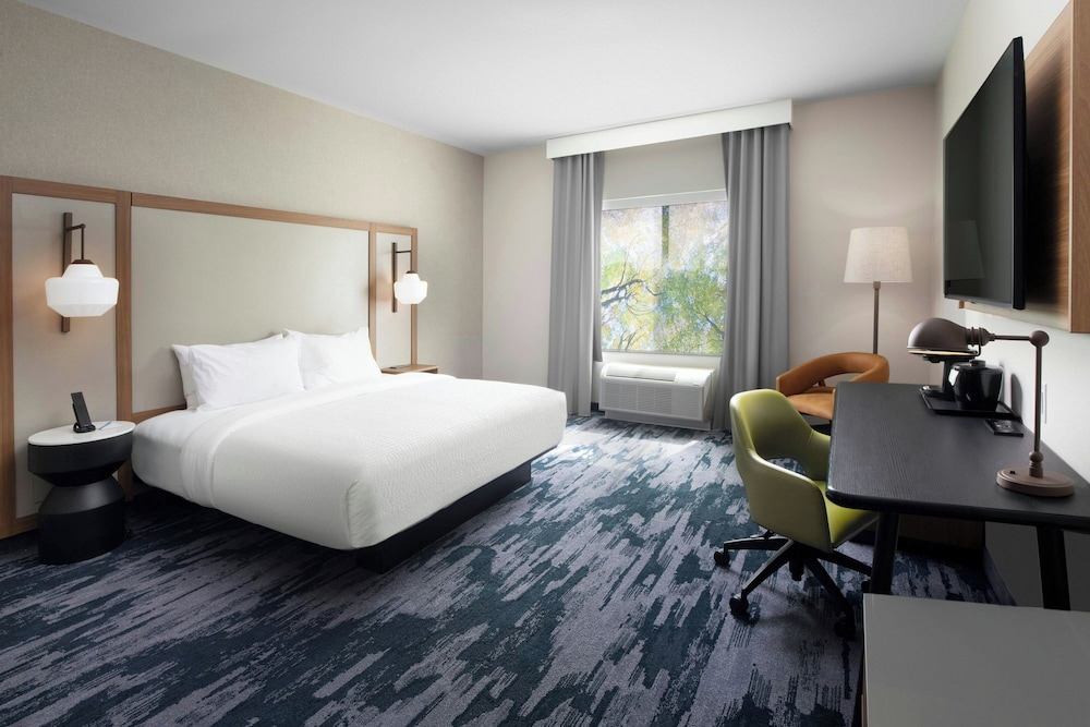 Fairfield Inn & Suites DeSoto Dallas South 12/44